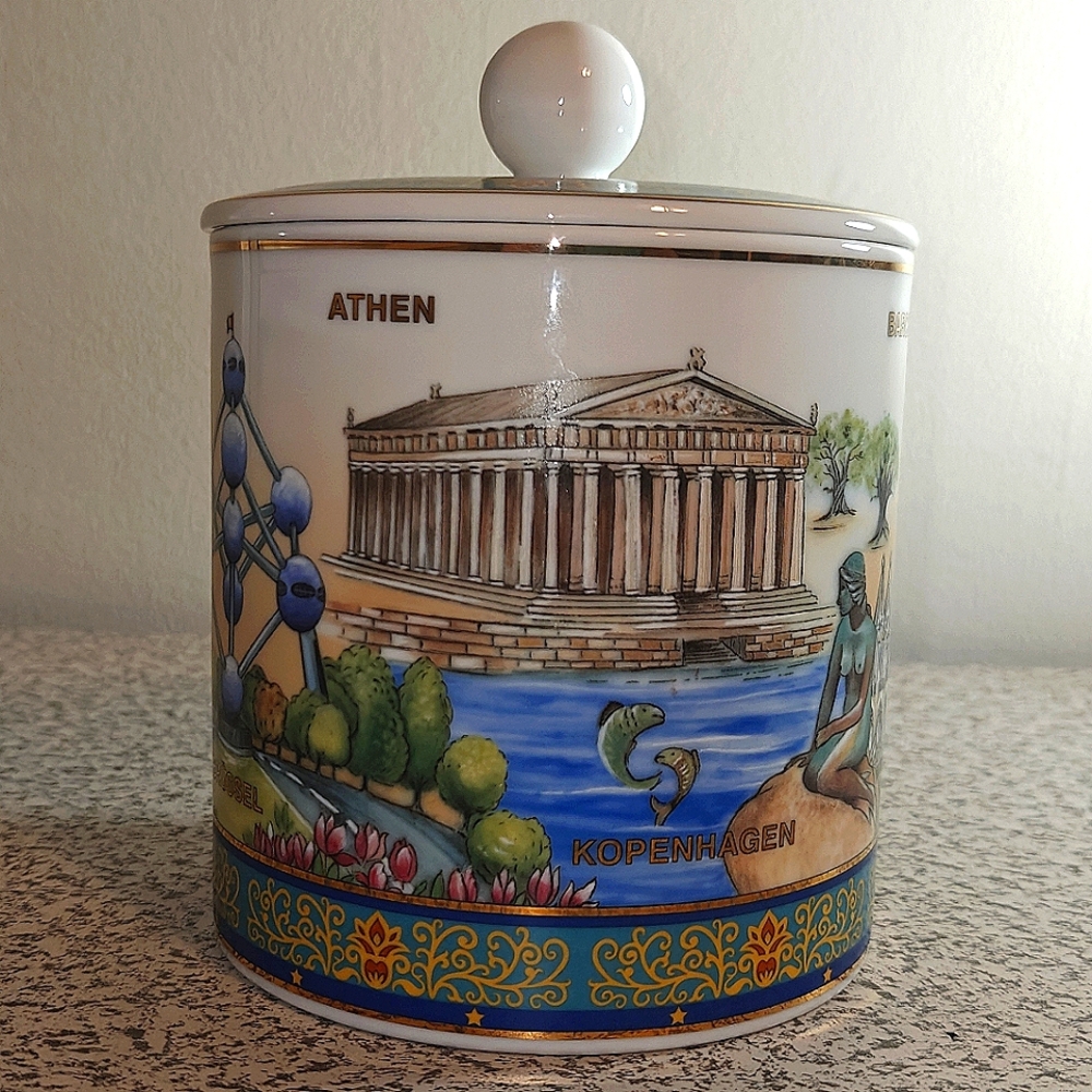 Cookie Jar Seltmann Weiden Bavaria Europe Capitals Gold plated vintage